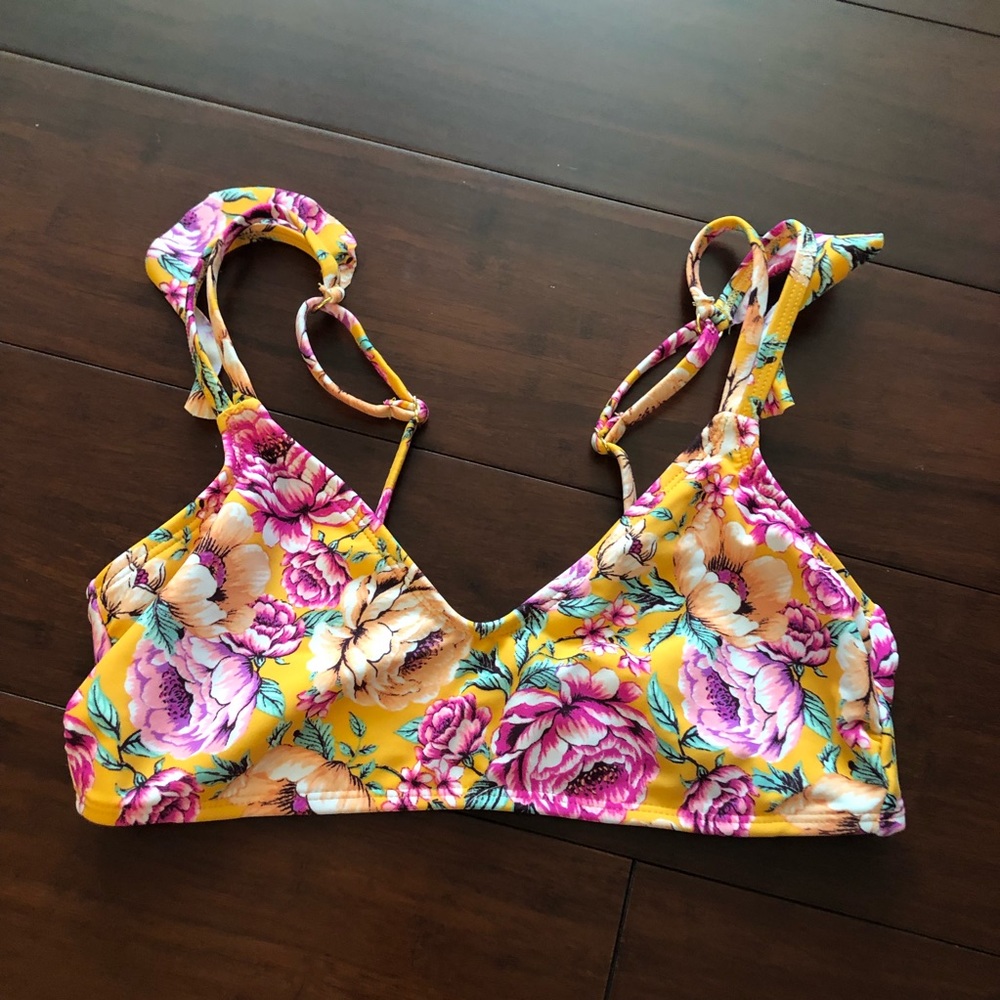 Target bikini top